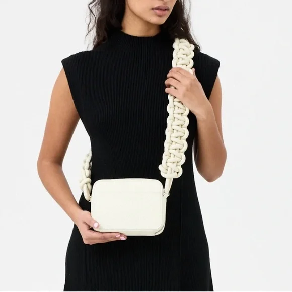 KARA off-white cobra camera bag NWOT - Picture 5 of 9